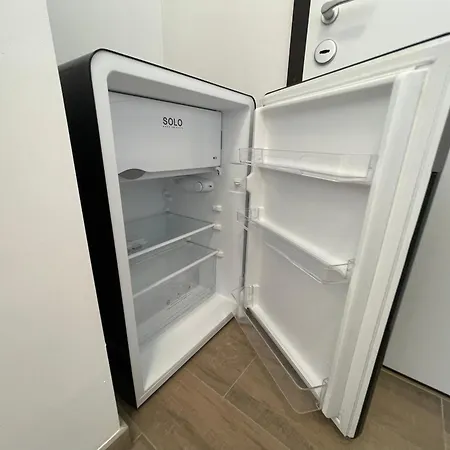 Zina - Rosso - 10 Min From Centre And Airport